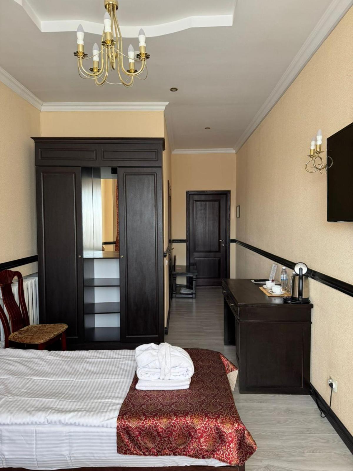 Belon Life Hotel Nur-Sultan  Exterior photo